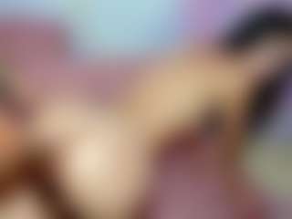Live cam show with ChloeOhiggins - Athletic Brown Eyes on Camsoda