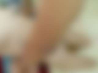 Live cam show with ChloeOhiggins - White on Camsoda | colombia