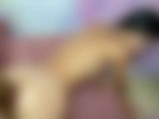 Live cam show with ChloeOhiggins - Ahegao on live.xheat.ai