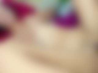 ChloeOhiggins's Live Sex Cam Show