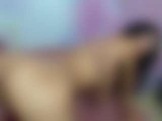 Live cam show with ChloeOhiggins - Facial Piercings on WildCum