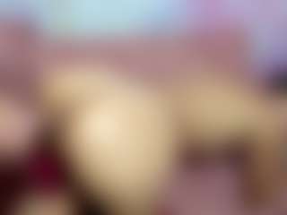 Live cam show with ChloeOhiggins - Small Tits on fapnchat