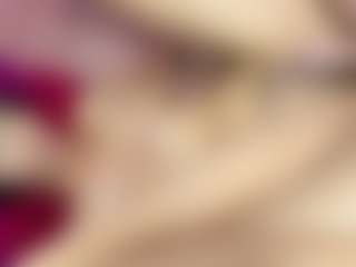 Live cam show with ChloeOhiggins - HD on Camsoda