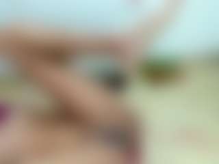 ChloeOhiggins's Live Sex Cam Show