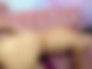 ChloeOhiggins's Live Sex Cam Show