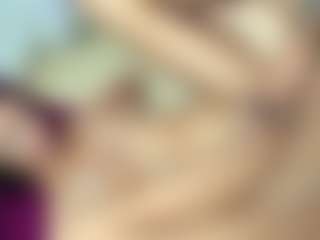 Live cam show with ChloeOhiggins - Facial Piercings on Strip Flash - Live Sex Shows