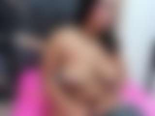 Diiamond18's Live Sex Cam Show