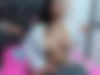 Diiamond18's Live Sex Cam Show