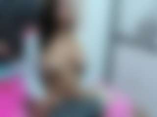 Diiamond18's Live Sex Cam Show