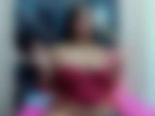 Live cam show with Diiamond18 - Petite on Gym Cam Girls