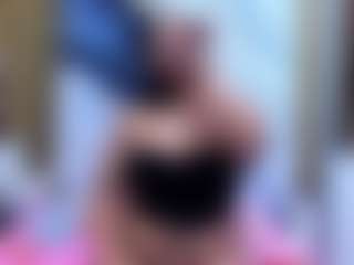 Diiamond18's Live Sex Cam Show