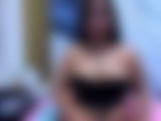 Diiamond18's Live Sex Cam Show