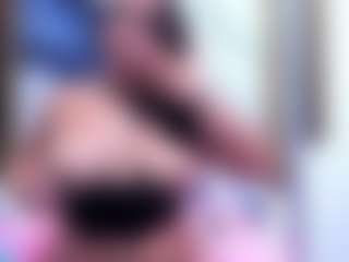 Diiamond18's Live Sex Cam Show