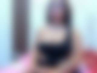 Live cam show with Diiamond18 - Drinking on StripNow