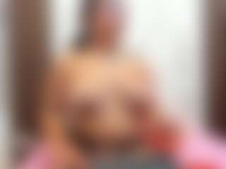 Live cam show with Diiamond18 - Body Massage on Camsoda