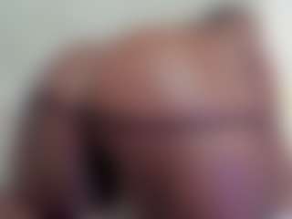 Nicelle Ribbon's Live Sex Cam Show