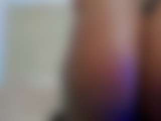 Nicelle Ribbon's Live Sex Cam Show
