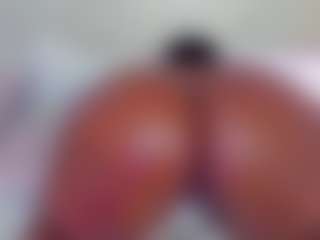 Live cam show with Nicelle Ribbon - Fingering on TastyBlacksLive