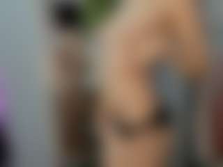 Eleanor-Lily's Live Sex Cam Show
