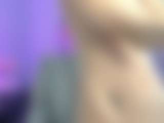 Eleanor-Lily's Live Sex Cam Show