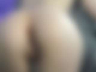 Eleanor-Lily's Live Sex Cam Show