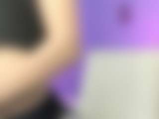 Live cam show with Eleanor-Lily - Teasing on Uber Horny