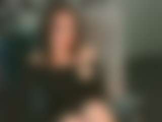 Live cam show with Eleanor-Lily - Brown Hair Petite on Strip Flash - Live Sex Shows