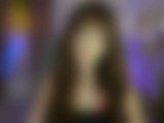 EllaYoung18's Live Sex Cam Show
