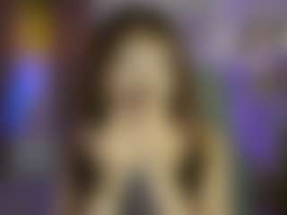 EllaYoung18's Live Sex Cam Show