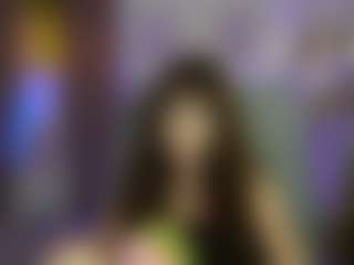 EllaYoung18's Live Sex Cam Show