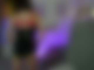EllaYoung18's Live Sex Cam Show