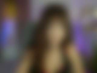 EllaYoung18's Live Sex Cam Show
