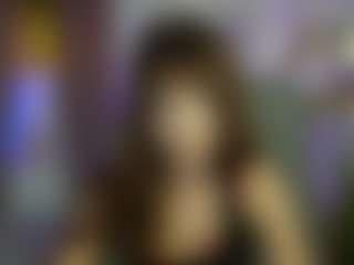 EllaYoung18's Live Sex Cam Show