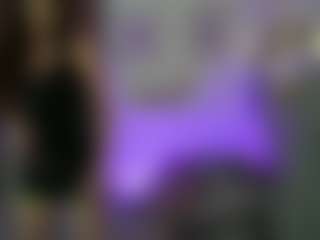 EllaYoung18's Live Sex Cam Show