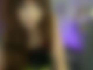 EllaYoung18's Live Sex Cam Show