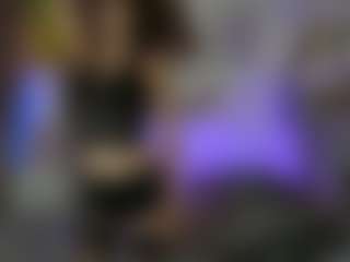 EllaYoung18's Live Sex Cam Show