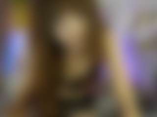 EllaYoung18's Live Sex Cam Show