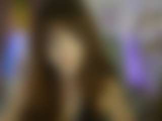 EllaYoung18's Live Sex Cam Show
