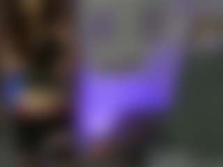 EllaYoung18's Live Sex Cam Show