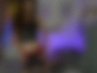 EllaYoung18's Live Sex Cam Show