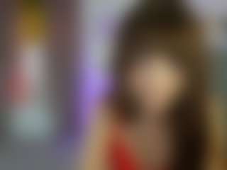 EllaYoung18's Live Sex Cam Show