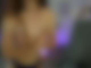 EllaYoung18's Live Sex Cam Show