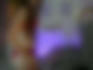 EllaYoung18's Live Sex Cam Show