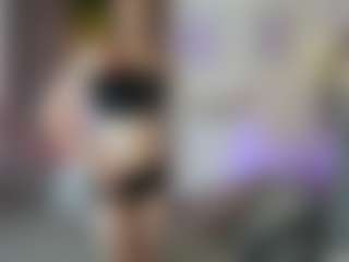 EllaYoung18's Live Sex Cam Show