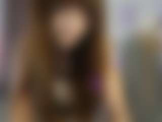 Live cam show with EllaYoung18 - Student on Streamer API