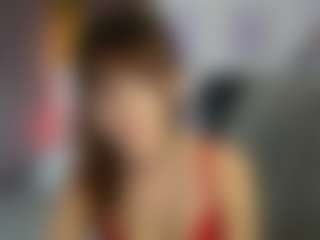 EllaYoung18's Live Sex Cam Show