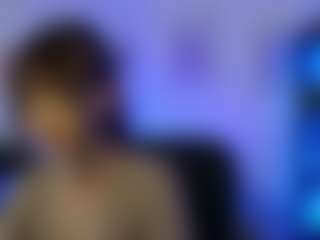 EllaYoung18's Live Sex Cam Show