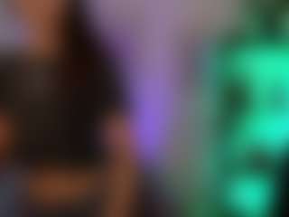 EllaYoung18's Live Sex Cam Show