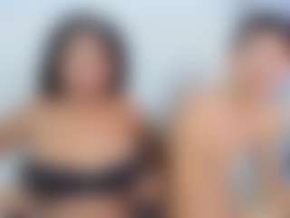 Laury-and-axel's Live Sex Cam Show