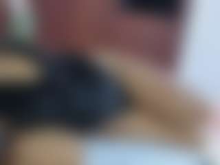 Laury-and-axel's Live Sex Cam Show